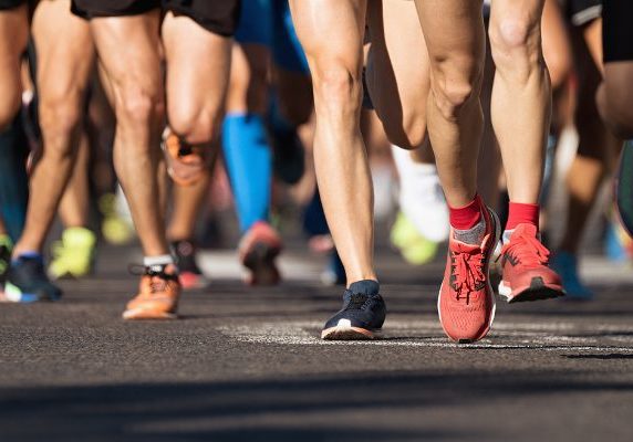 A photo of marathon runners - metaphor for people movement during the org transformation process.