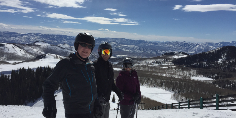 Ken Thompson skis with family